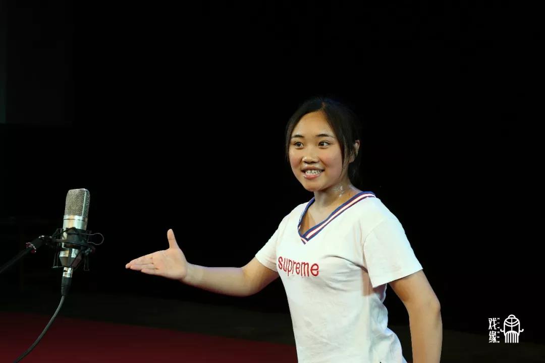 5b28a8c17068f.jpg